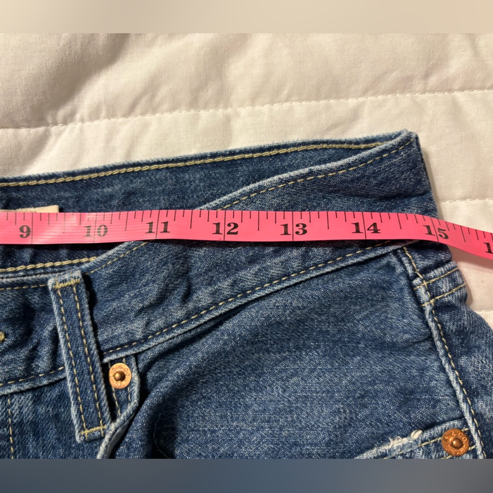 Distressed Blue Jeans - Picture 7 of 11